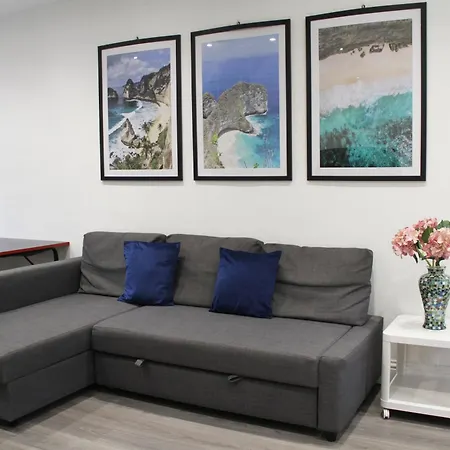 No 10 Spacious 2-Bedroom House In London Stratford With Parking For Up To Six Экстерьер фото